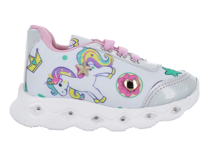 Tenis blancos para niña con diseño de unicornio, detalles en rosa y suela blanca robusta.