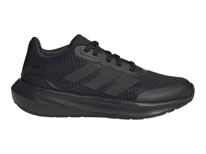 Tenis deportivos Adidas Runfalcon 3.0 en color negro, vista lateral sobre fondo blanco.