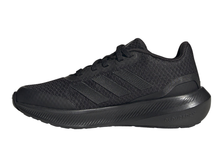 Tenis deportivos Adidas Runfalcon 3.0 en color negro, vista lateral sobre fondo blanco.