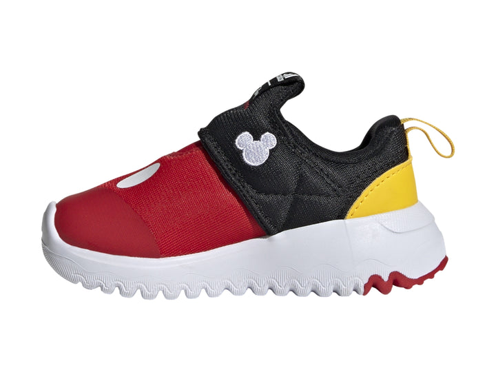 Tenis infantiles Adidas en colores rojo, negro y amarillo con suela blanca dentada.