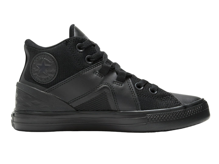 Tenis Converse Chuck Taylor All Star Flux Ultra Mid en color negro total con diseño deportivo.