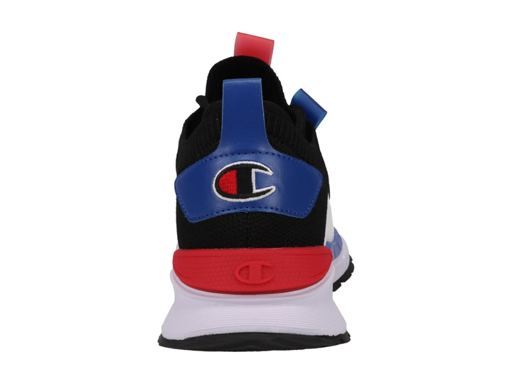 Tenis deportivos Champion en colores blanco, negro, azul y rojo con suela blanca.