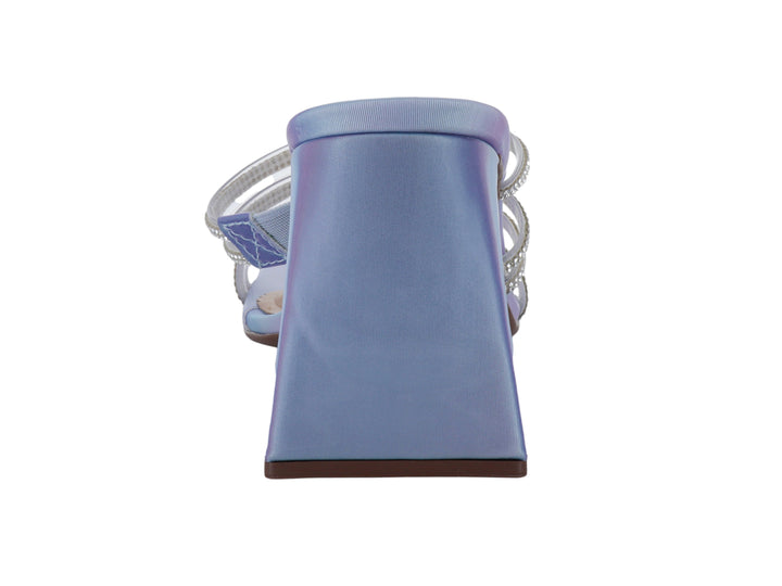 Sandalia Vizzano azul iridiscente con tacón cuadrado y tiras transparentes decoradas con cristales.