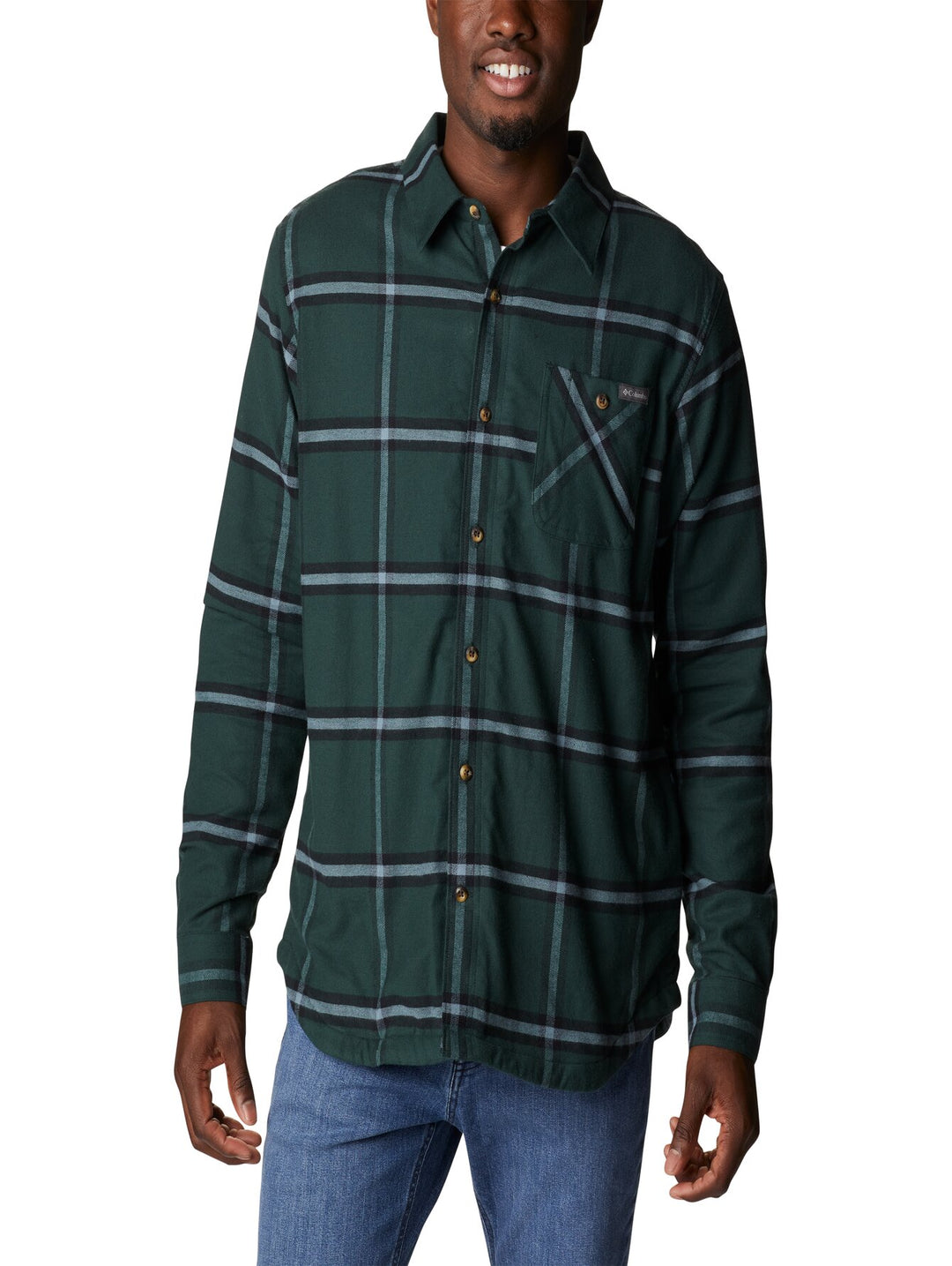 Camisa de franela Columbia color verde oscuro con patrón de cuadros y manga larga.