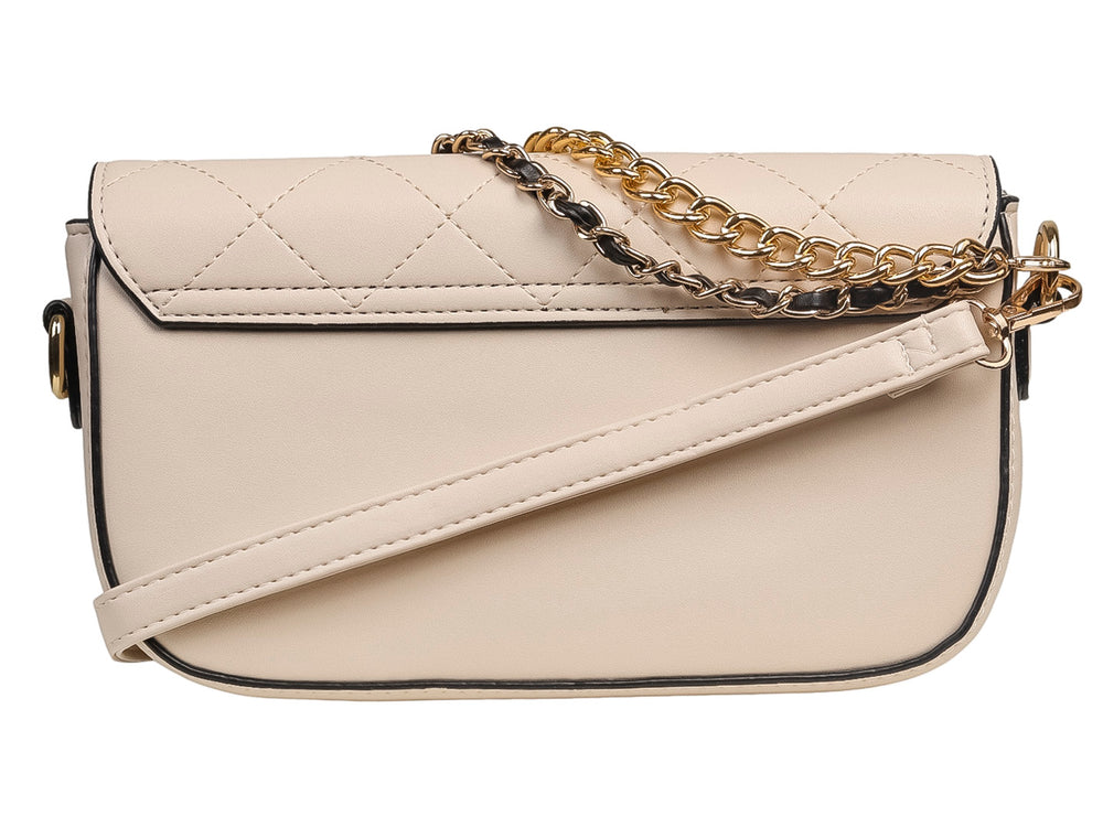 Bolso de hombro Felianna color blanco con diseño acolchado y detalle metálico circular en la solapa.