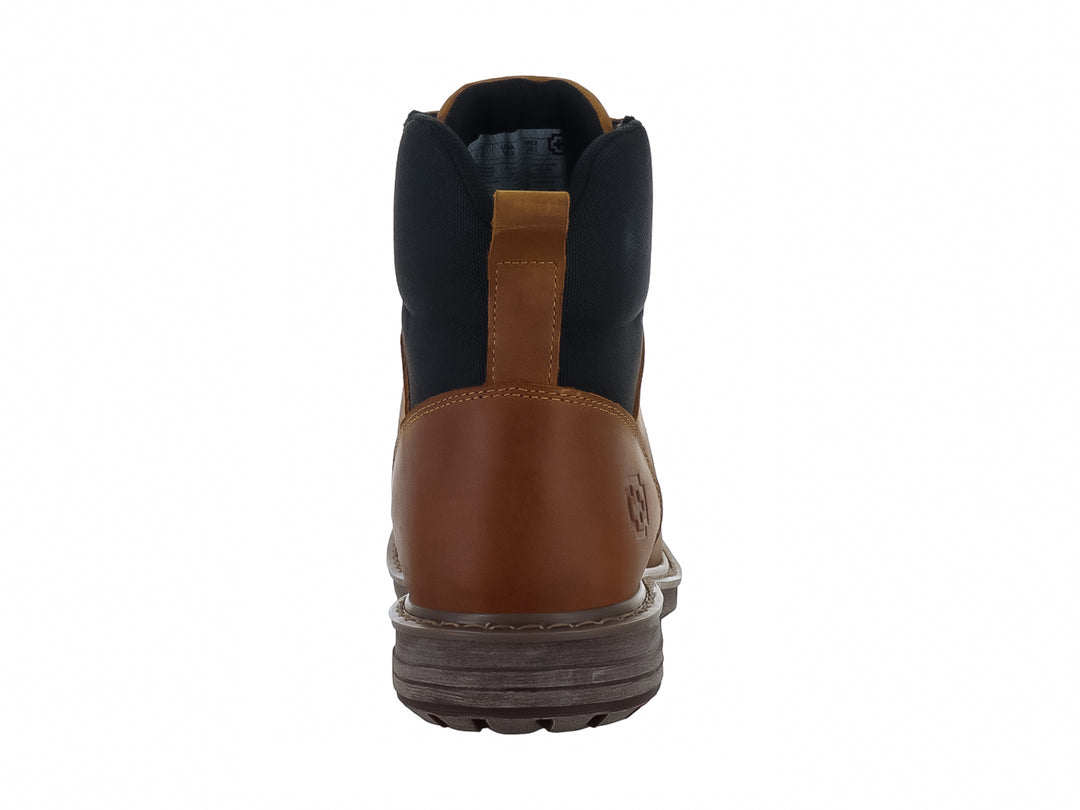 Bota Swissbrand color camel con detalles en negro y suela robusta marrón.
