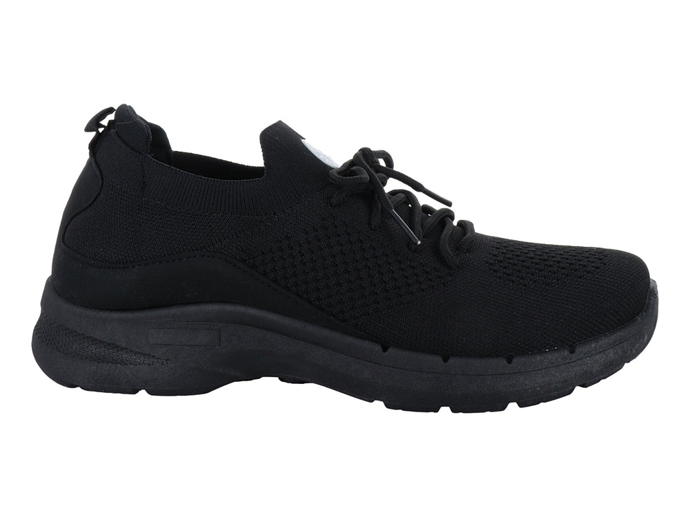 Tenis deportivos Furor color negro con tejido transpirable y suela gruesa.