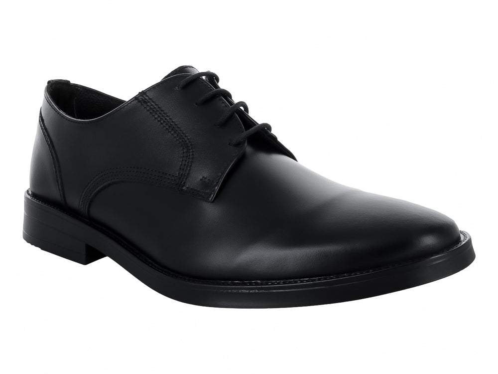 Zapato formal para hombre de cuero negro con cordones y punta redondeada.