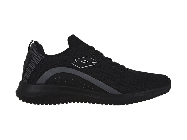 Tenis deportivos Lotto color negro con detalle lateral gris y suela negra.