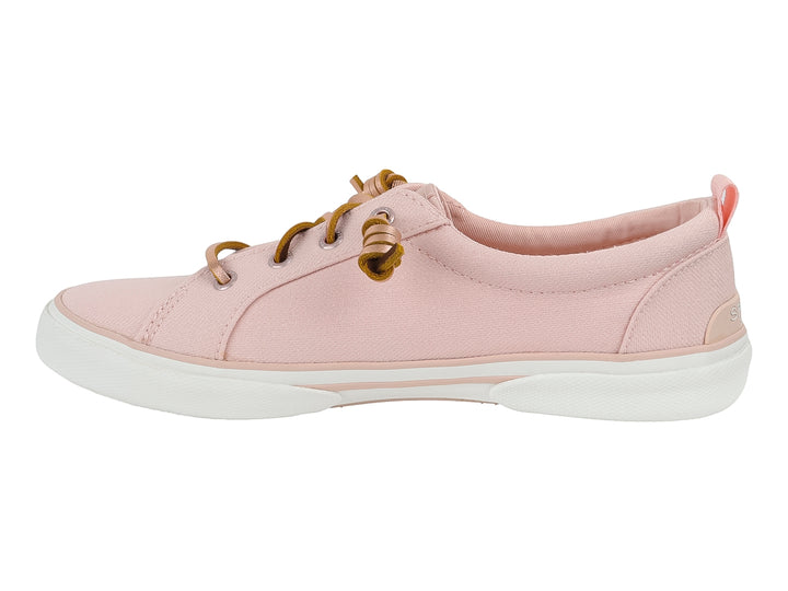 Zapato casual Sperry color blush con suela blanca y agujetas doradas.