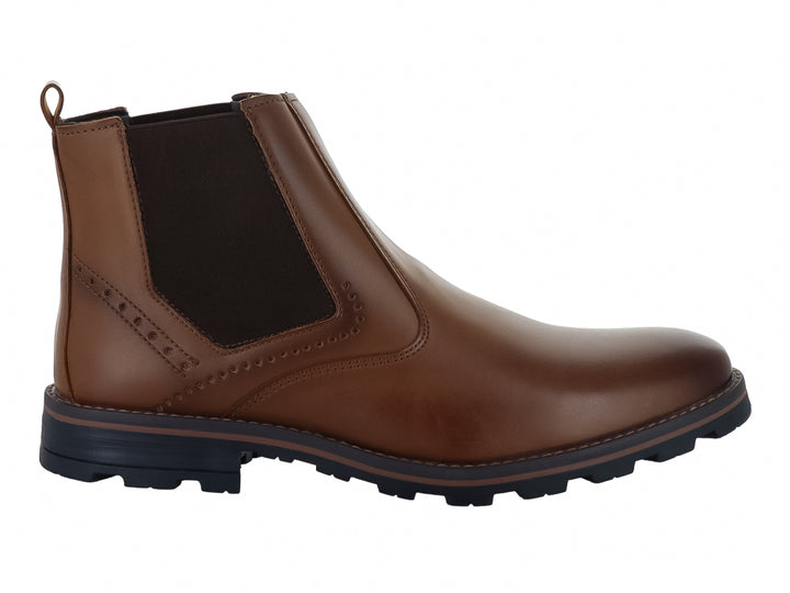 Bota estilo Chelsea de color marrón maple con suela oscura y paneles elásticos laterales.