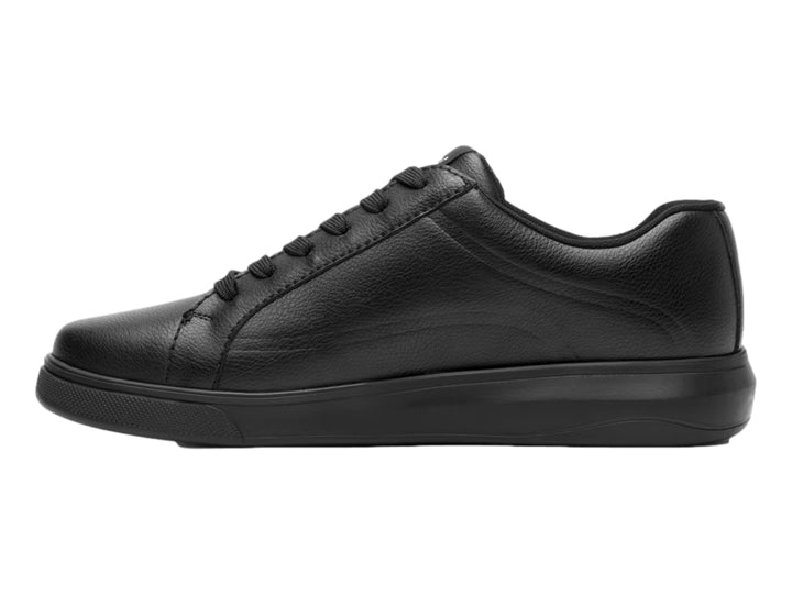 Zapato casual Flexi color negro con agujetas y suela plana.
