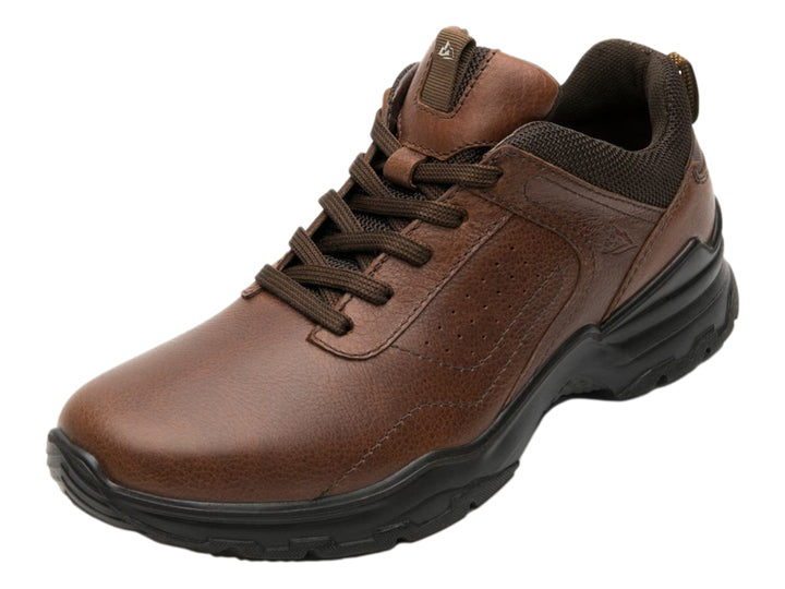 Zapato casual Flexi color marrón con suela gruesa negra y agujetas.