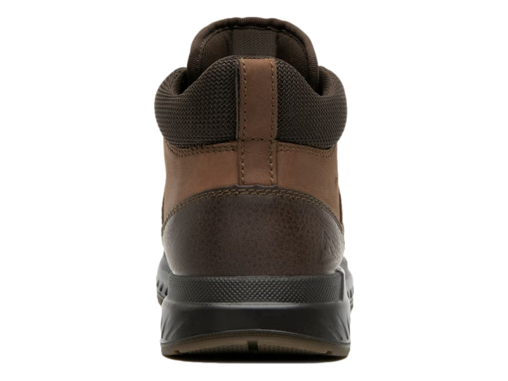 Zapato tipo botín Flexi color brandy con suela negra y cordones.
