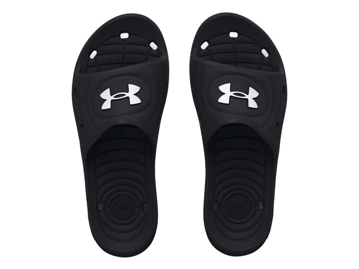 Sandalia Under Armour Locker IV SL en color negro con logotipo blanco en la parte superior.