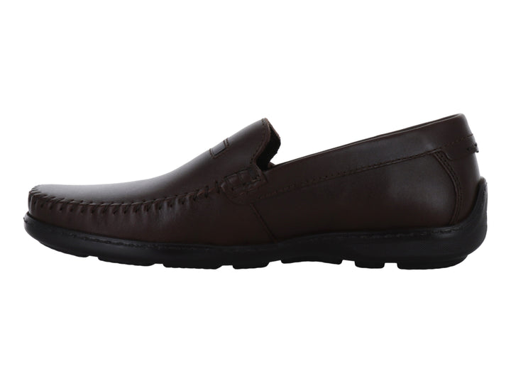 Zapato mocasín Flexi color marrón Oporto con suela negra, estilo casual.