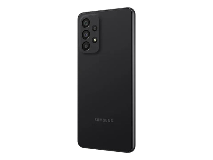 Teléfono inteligente Samsung Galaxy A33 en color negro, vista frontal y trasera sobre fondo blanco.