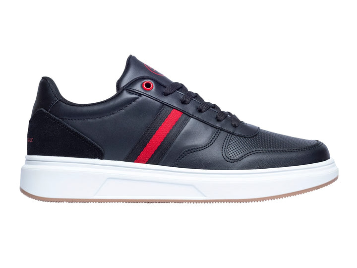 Tenis deportivos Aeropostale color negro con detalles en rojo y suela blanca.