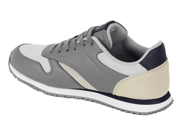 Tenis PENGUIN SEAN color gris con detalles en marino y beige, suela blanca y cordones grises.