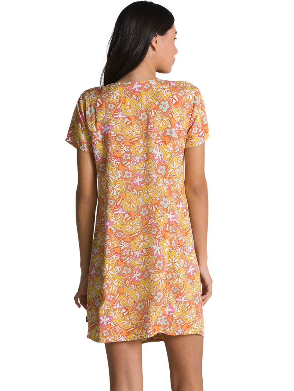 Vestido corto VANS con estampado floral en colores amarillo, naranja y blanco.