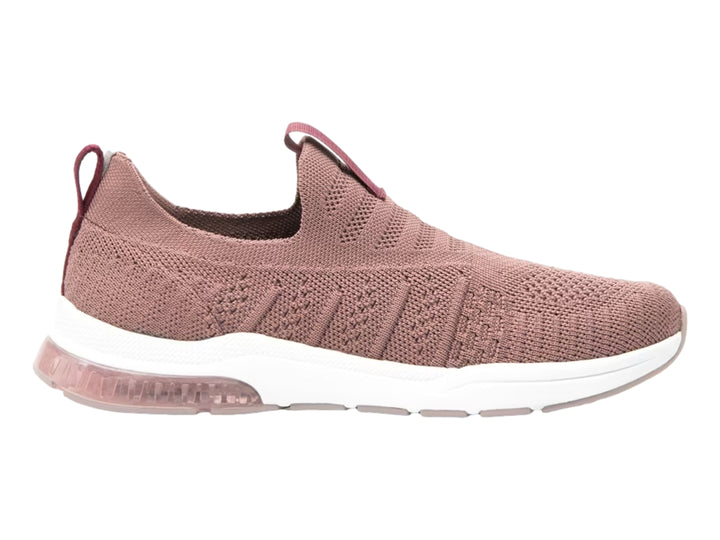 Tenis Flexi color rosa viejo con suela blanca, diseño slip-on de tejido textil.