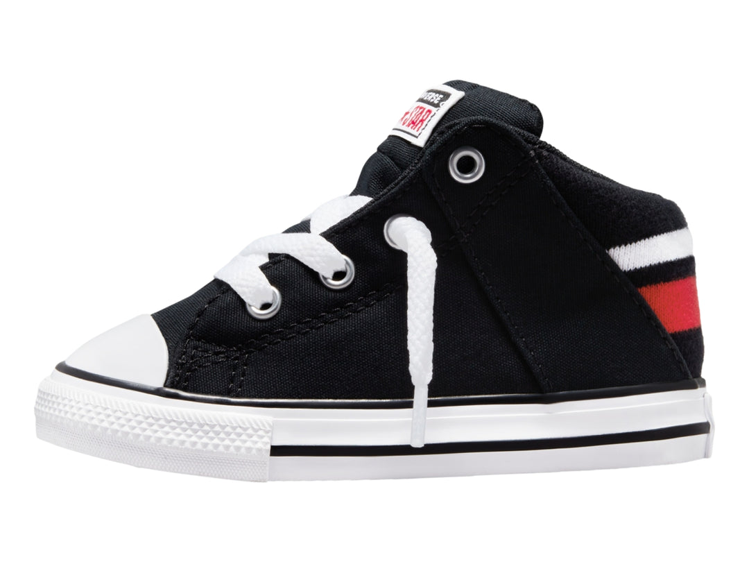Tenis Converse Chuck Taylor All Star Axel Mid en color negro con detalles en blanco y rojo para bebé.