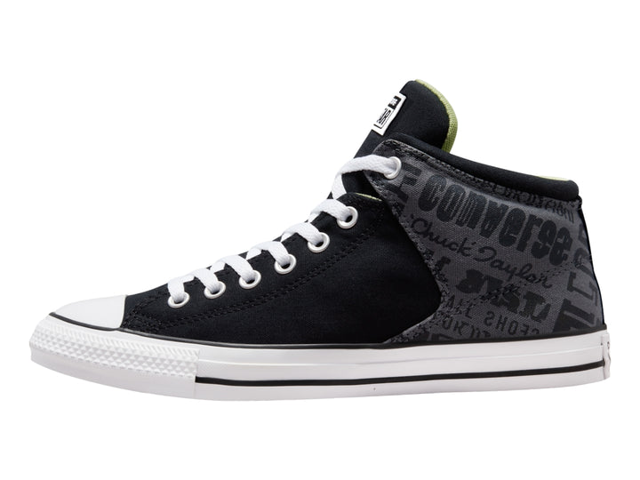 Tenis Converse Chuck Taylor All Star Street Mid en color negro y gris con suela blanca y agujetas blancas.
