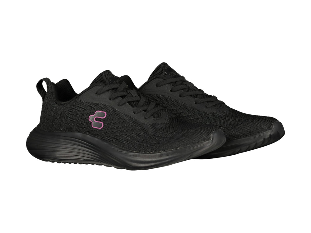 Tenis deportivos Charly de color negro con logotipo rosa en el costado y suela negra.