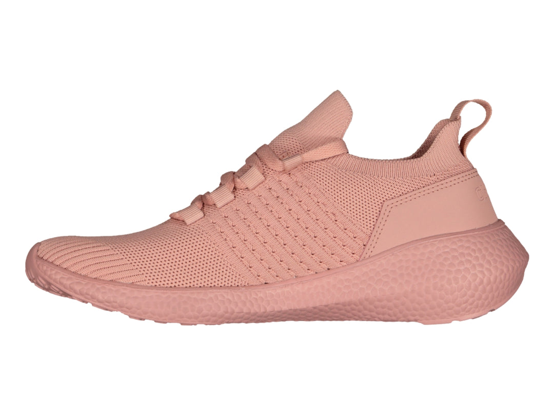 Tenis deportivos Charly de color rosa con tejido transpirable y suela texturizada.