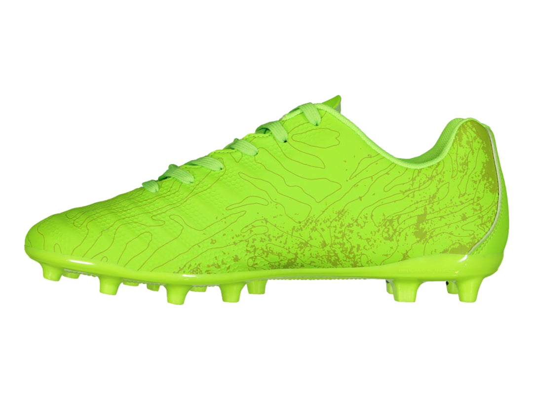 Zapato de fútbol Charly en color verde limón con tacos para pasto natural.