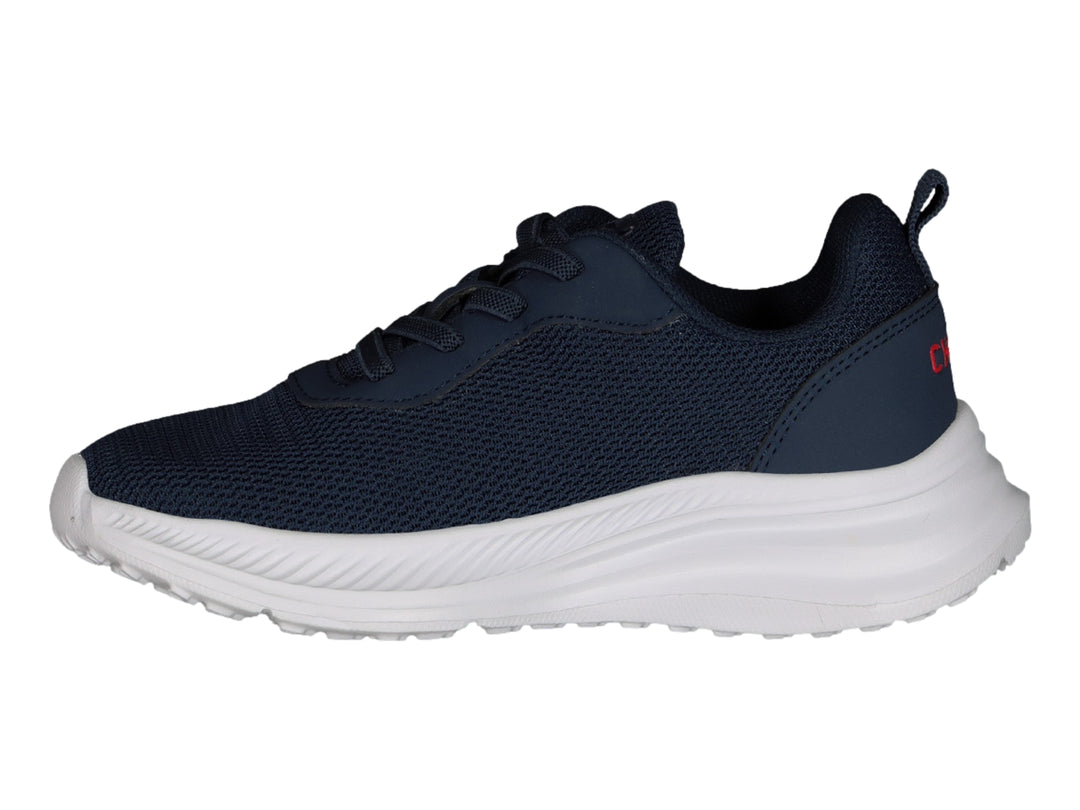 Tenis deportivos Charly en color azul marino con suela blanca y detalle rojo lateral.