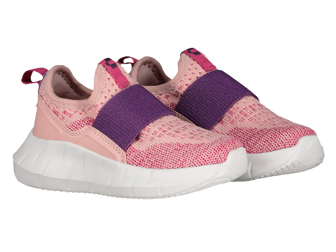 Par de tenis deportivos Charly para niña en color rosa y morado con suela blanca y banda elástica frontal.