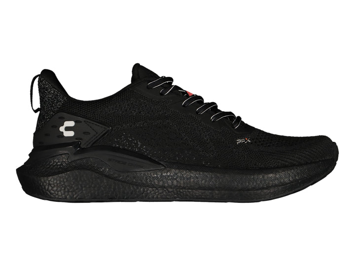 Tenis deportivo Charly color negro con tejido transpirable y suela gruesa.