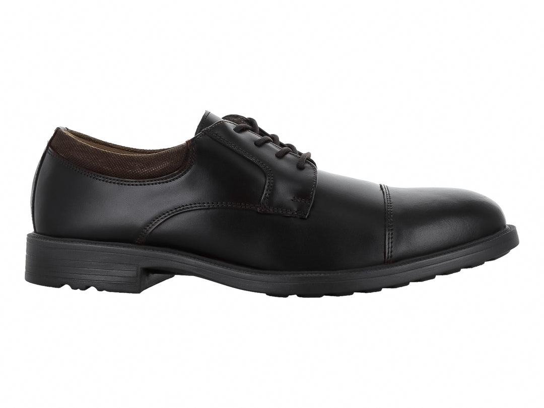 Zapato formal para hombre de cuero color café oscuro con cordones y suela negra.