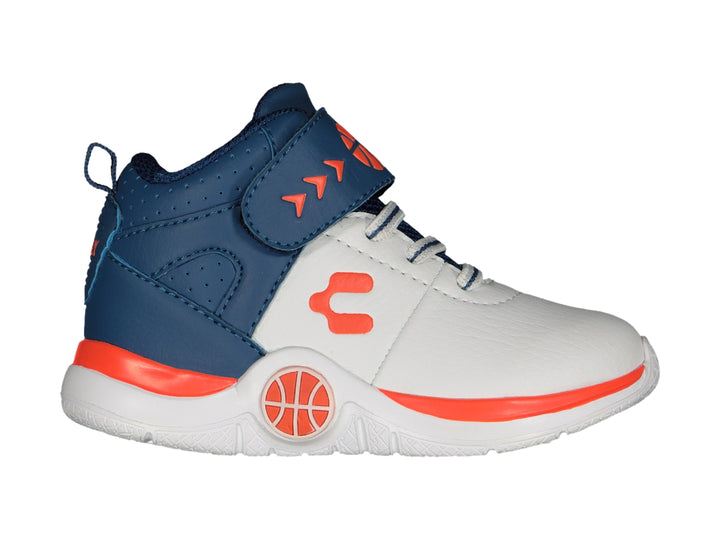 Tenis de baloncesto Charly en colores blanco y azul marino con detalles en naranja.