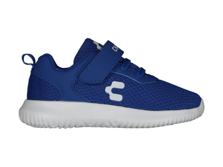 Tenis deportivos Charly color azul con suela blanca y cierre de velcro.