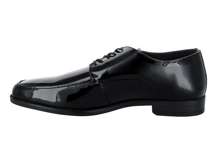 Zapato de vestir para Hombre en color negro charol con cordones.