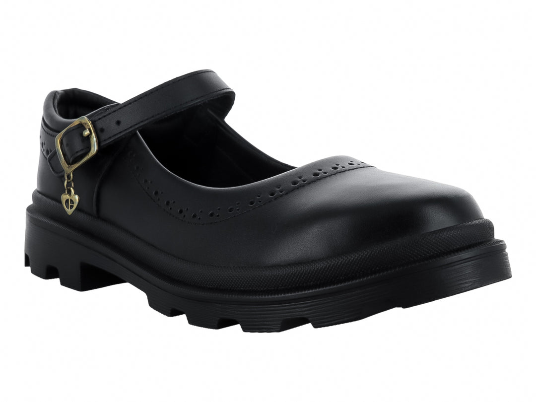 Zapato negro estilo Mary Jane con suela gruesa, correa con hebilla dorada y detalles perforados.