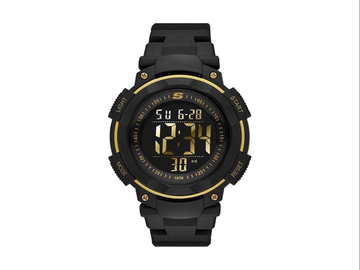 Reloj digital Skechers para Hombre en color negro con detalles en oro y correa sintética.