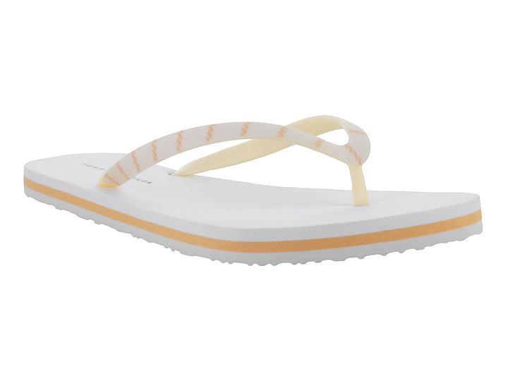 Sandalias blancas tipo flip-flop con detalles amarillos en las correas y la suela.