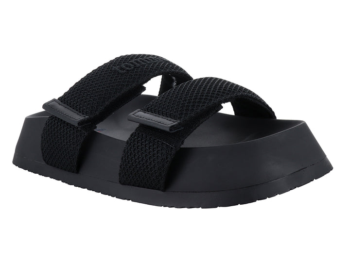 Sandalias negras de plataforma con dos correas tejidas y suela gruesa.