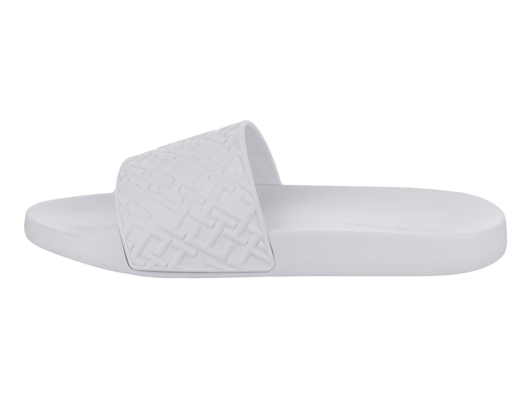 Sandalia Tommy Hilfiger blanca para Hombre con correa texturizada y suela plana.