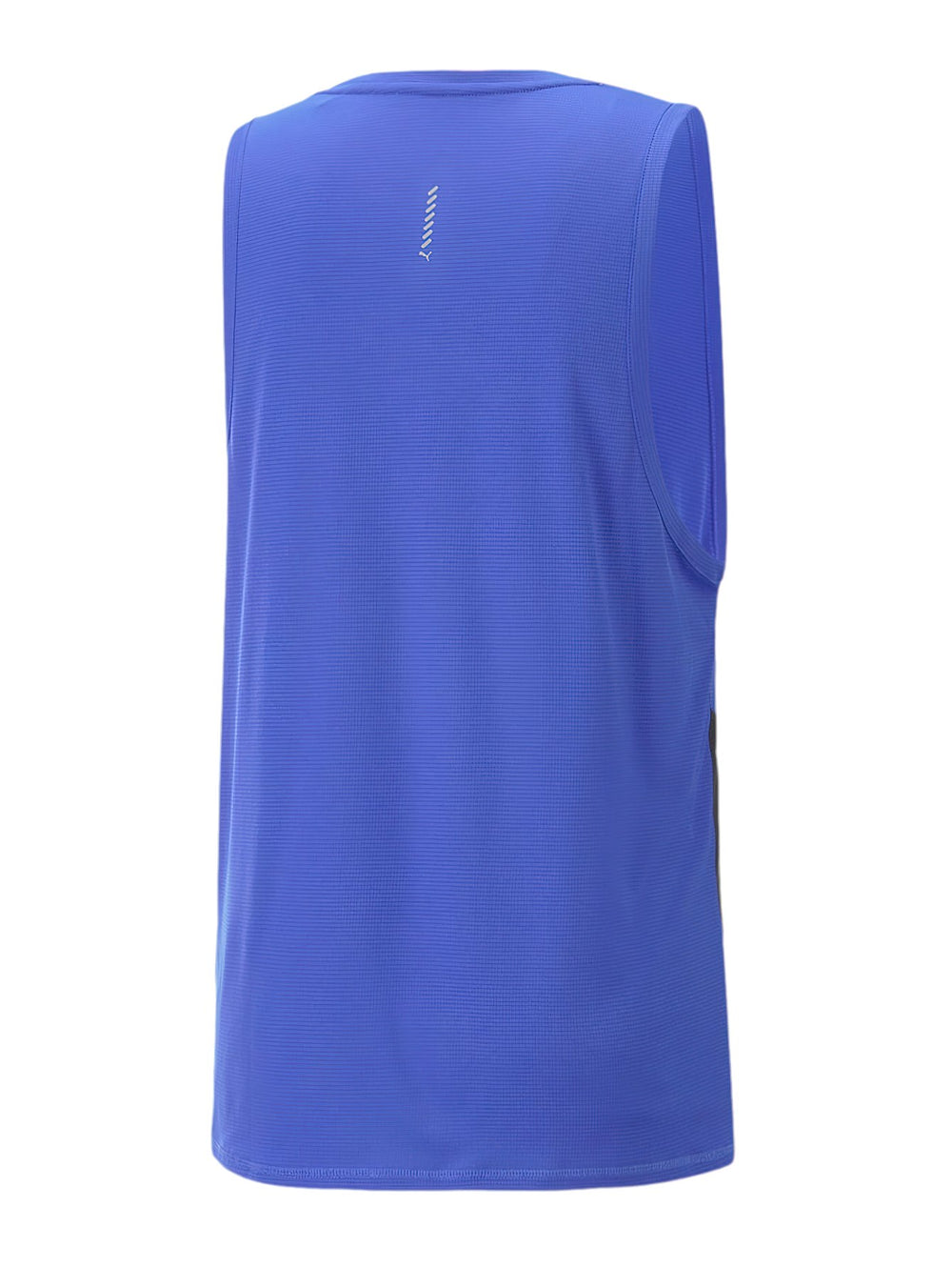 Camiseta deportiva sin mangas PUMA color azul royal con panel lateral negro.
