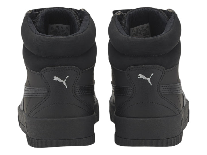 Tenis PUMA Carina Mid en color negro total, con diseño de bota media y suela ancha.