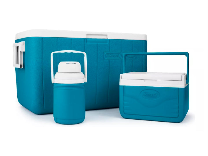 Set de hieleras Coleman en color azul y blanco, incluye una hielera grande, una pequeña y un termo.