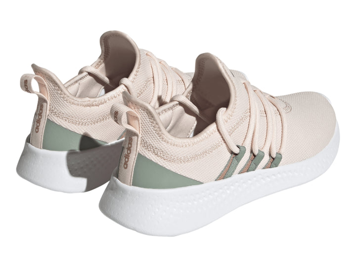 Tenis Adidas Puremotion Adapt 2.0 color rosa claro con suela blanca y detalles en gris.