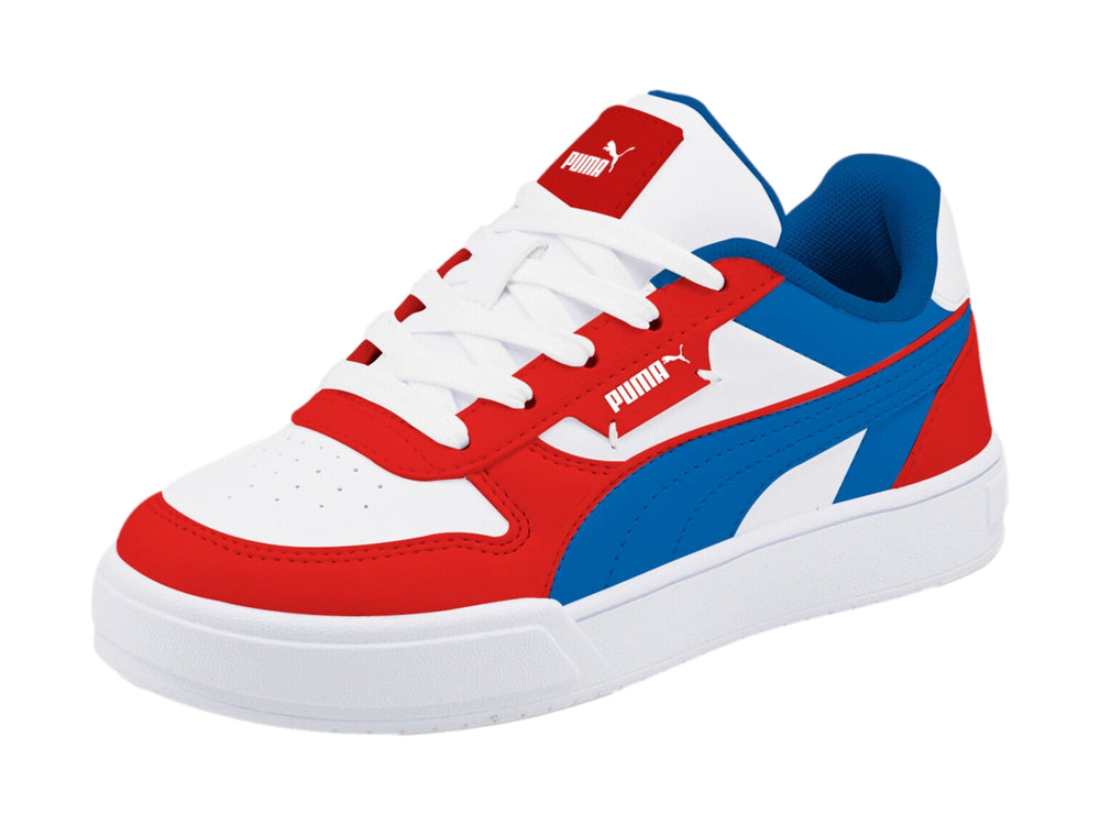Tenis PUMA Caven Dime PS para niños en colores blanco, azul y rojo con suela blanca.