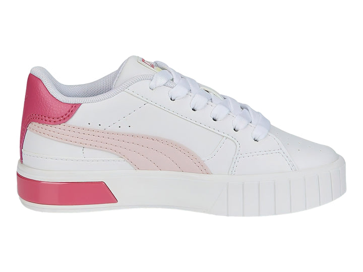 Tenis PUMA Cali Star JR en color blanco con detalles en rosa y suela de plataforma blanca.