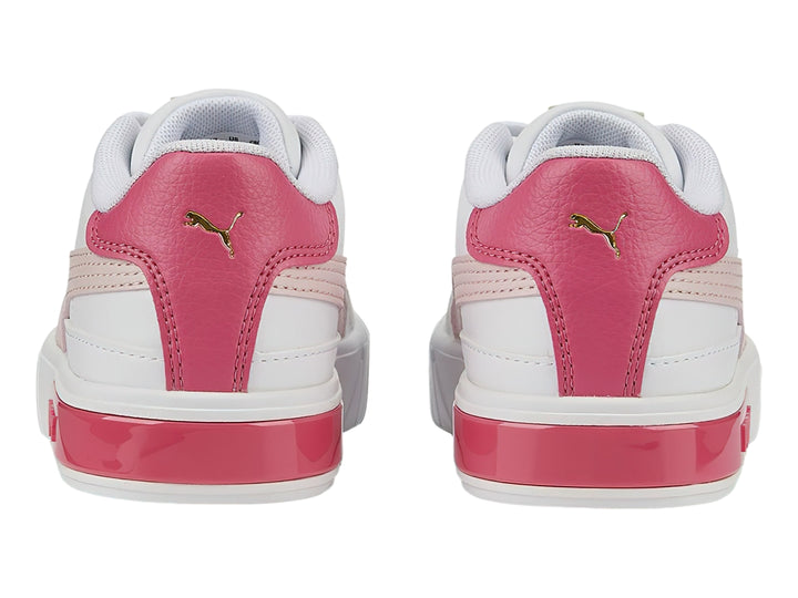 Tenis PUMA Cali Star JR en color blanco con detalles en rosa y suela de plataforma blanca.