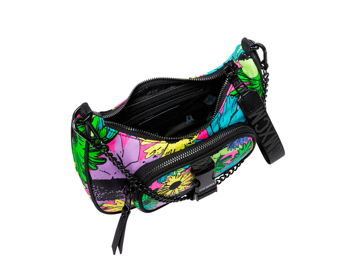 Bolso Steve Madden modelo Blouie con estampado floral multicolor, detalles de cadena negra y cierre superior.